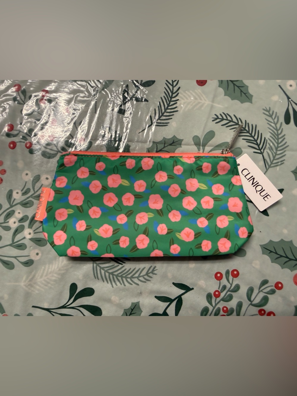 Clinique Green Pouch with Pink Floral Print- bundle for Gift w/purchase